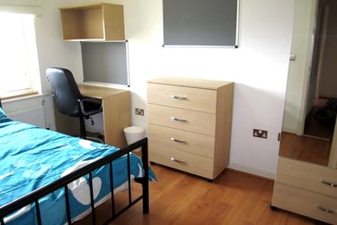 2 bed flat, Olympian Court, Lawrence street, York, YO103UG - Image 4